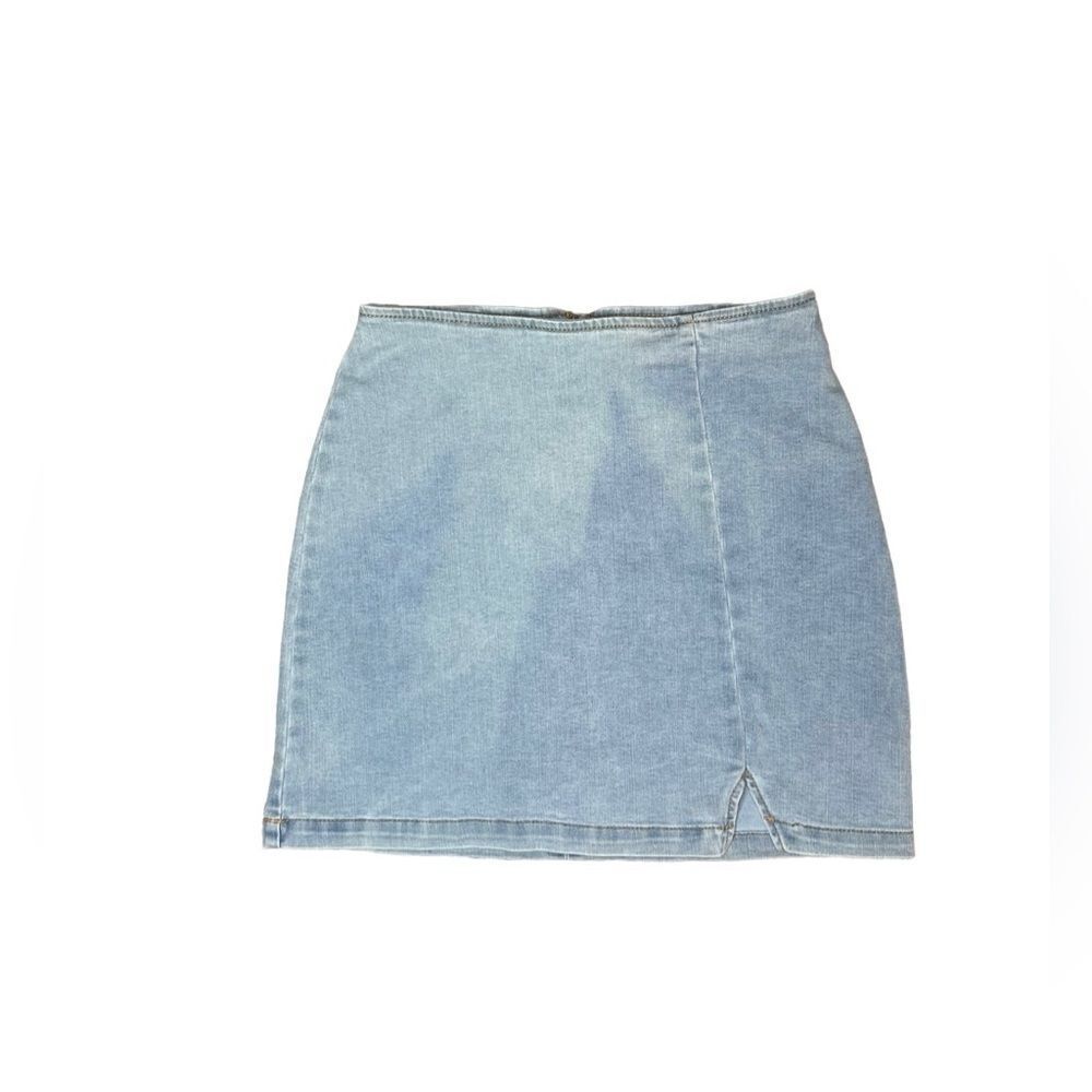 Wild Fable acid wash mini jean skirt size 4